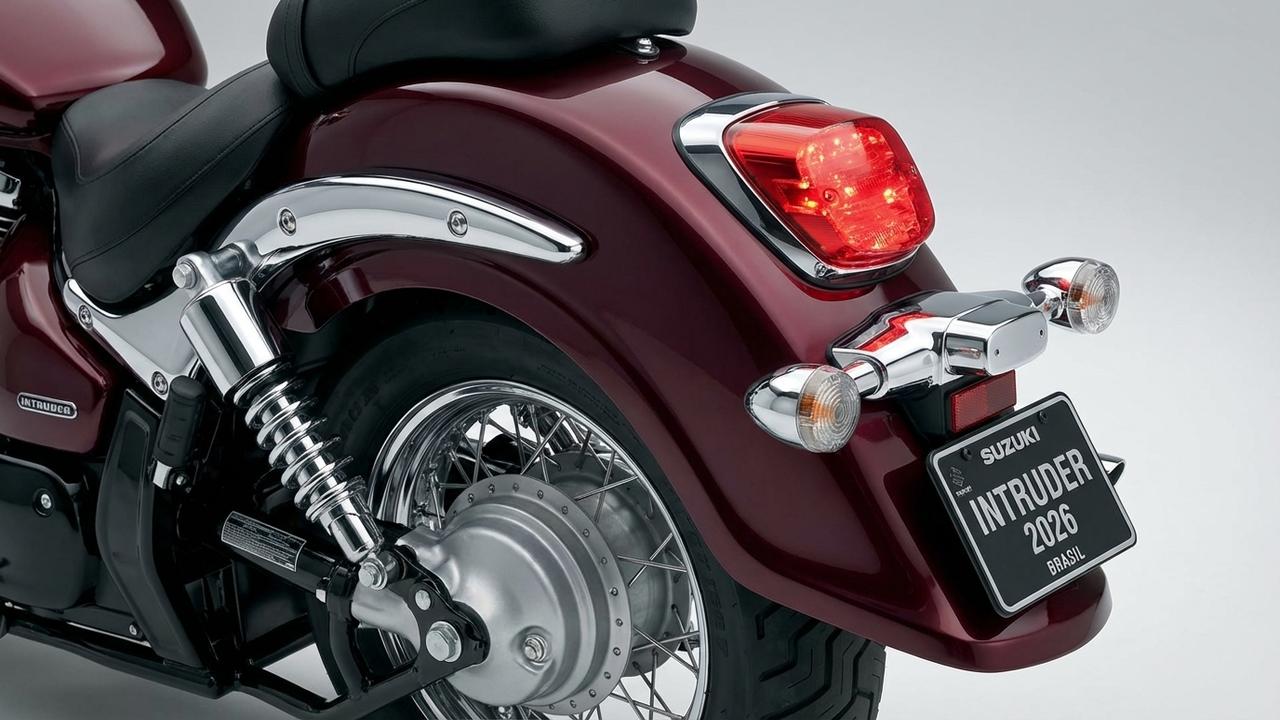 Suzuki Intruder 2026